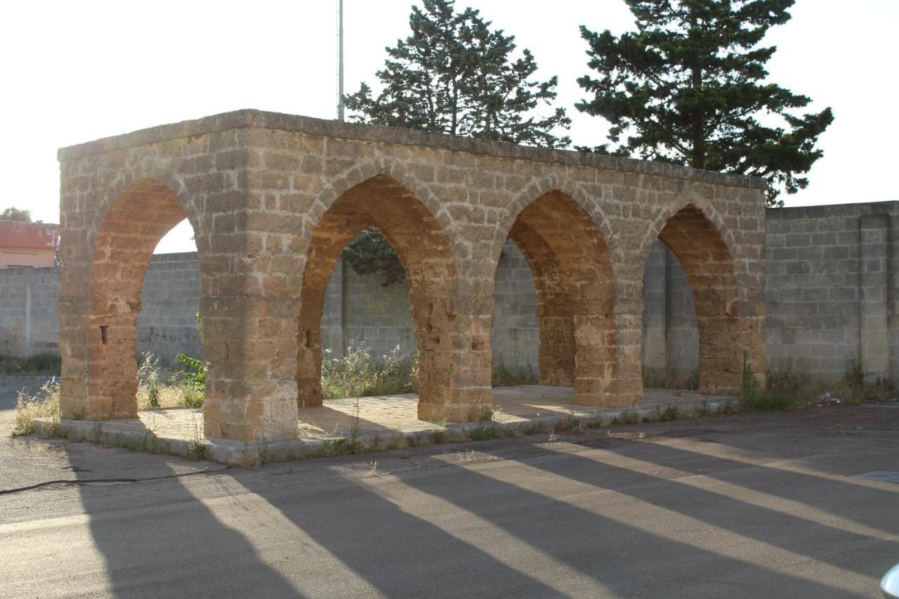 Marinella Villa Campi Salentina Bagian luar foto